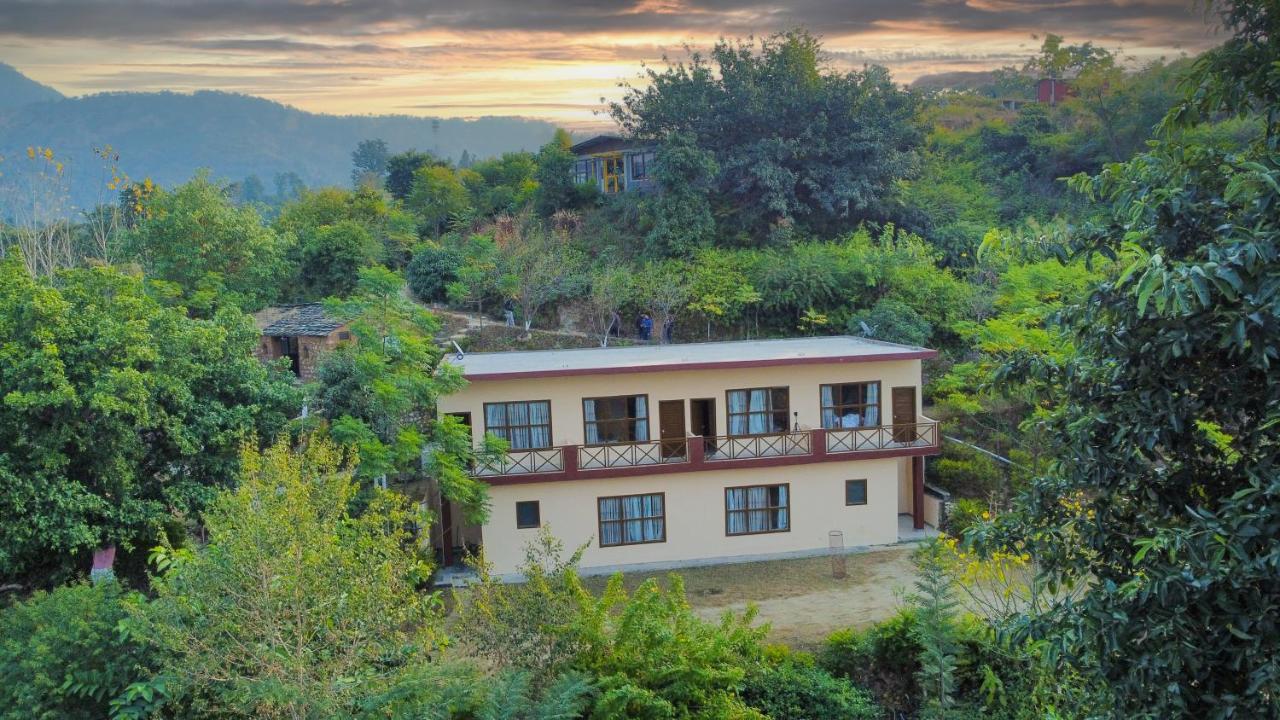 Lahermitage Resort Lansdowne Luaran gambar