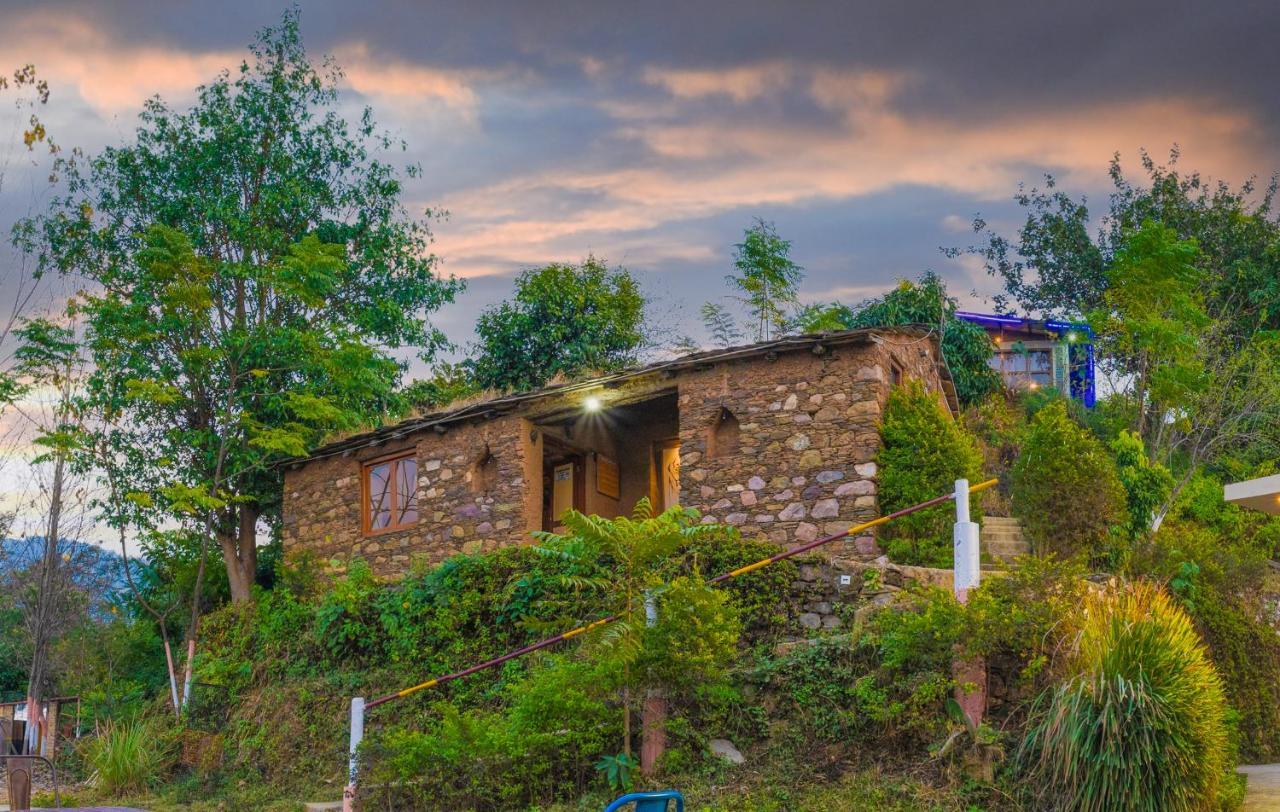 Lahermitage Resort Lansdowne Luaran gambar