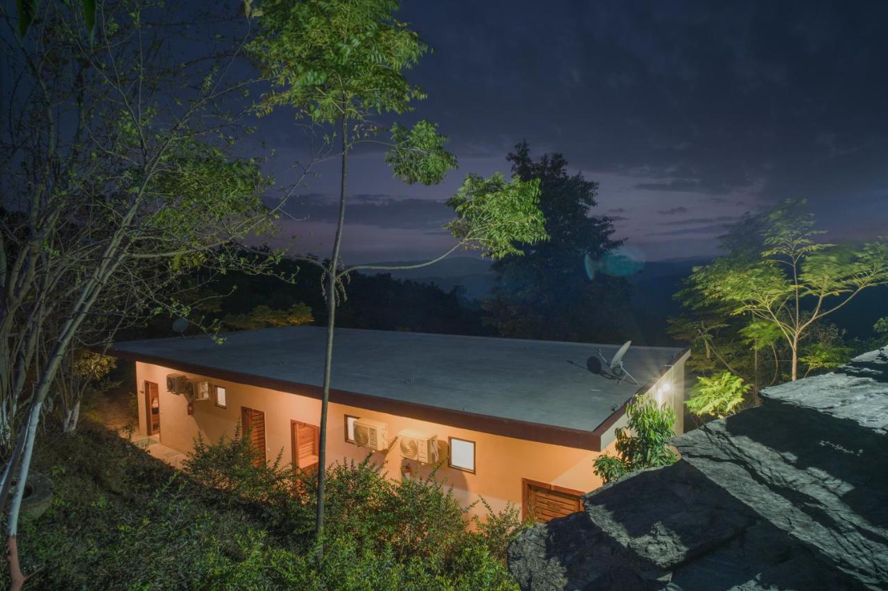 Lahermitage Resort Lansdowne Luaran gambar