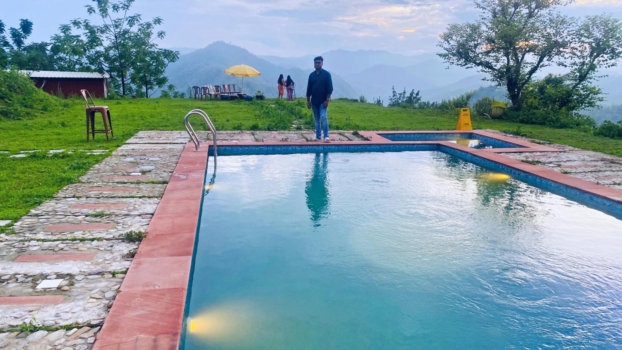 Lahermitage Resort Lansdowne Luaran gambar